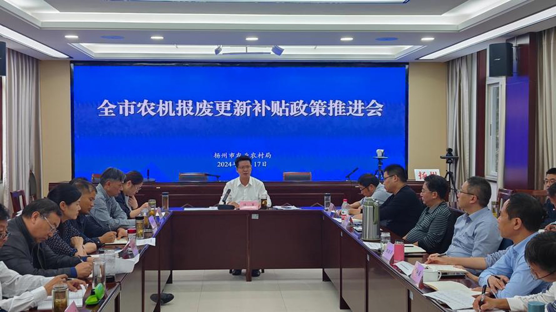 农业机械化：推动农业现代化进程